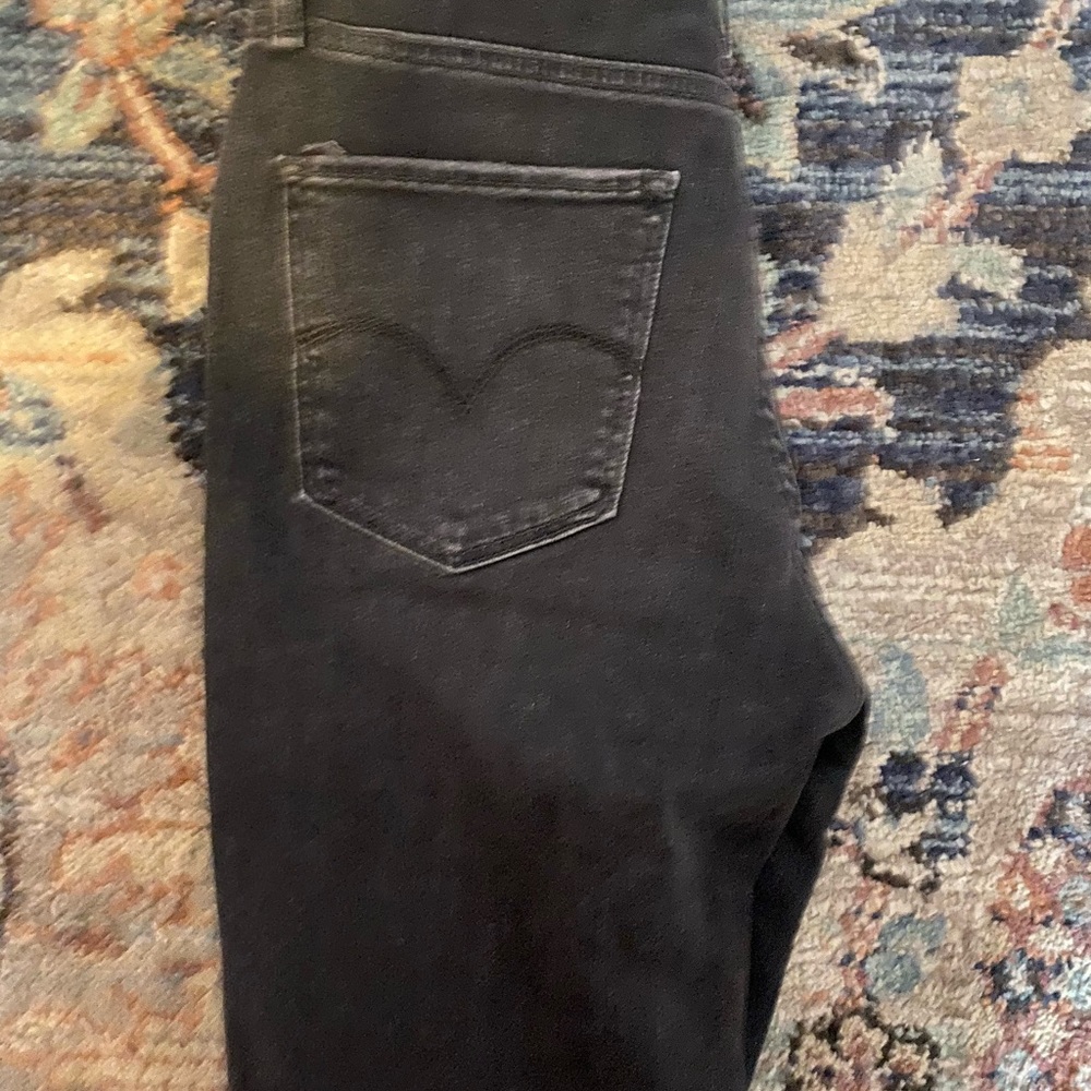 721 HIGH RISE SKINNY LEVIS - Picture 3 of 4